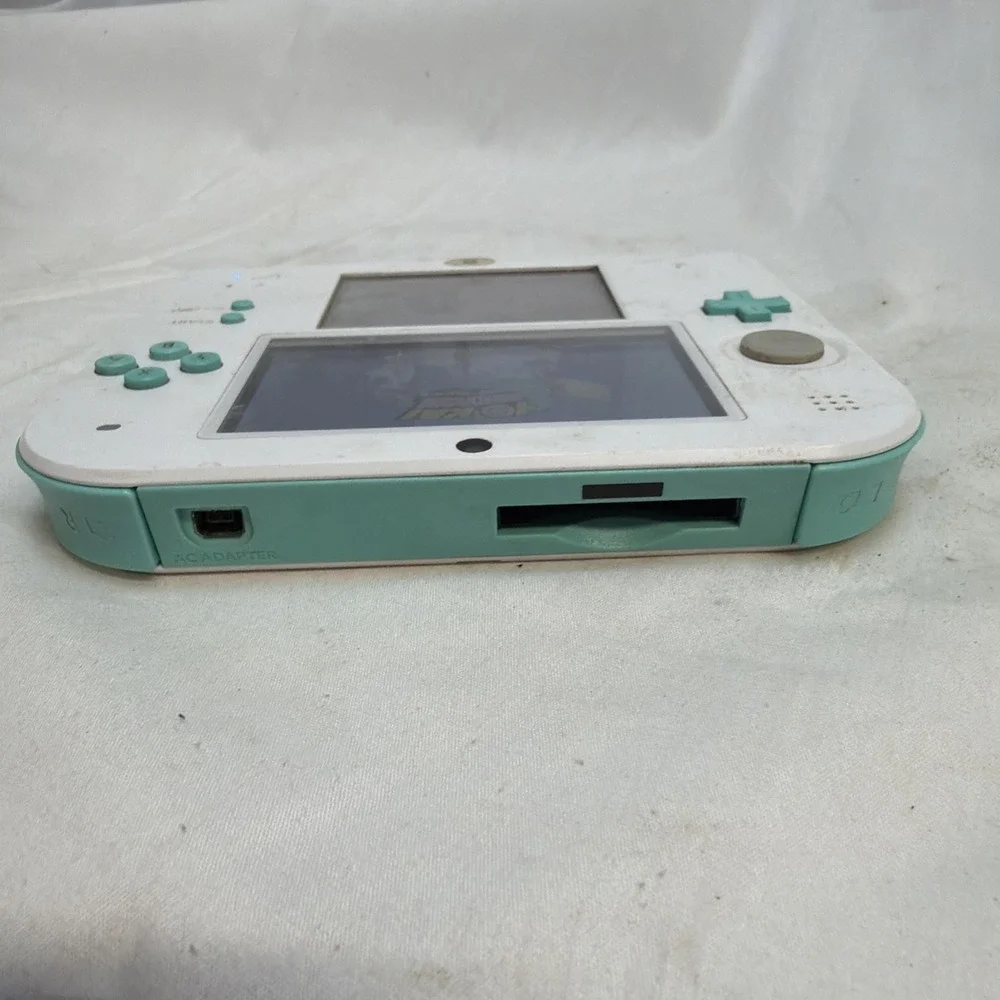 Nintendo 2DS Sea Green Limited Edition Video Game Console  No Charger